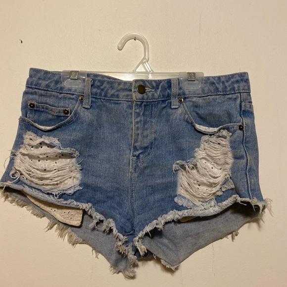 Forever 21 Jean Shorts - Picture 1 of 2